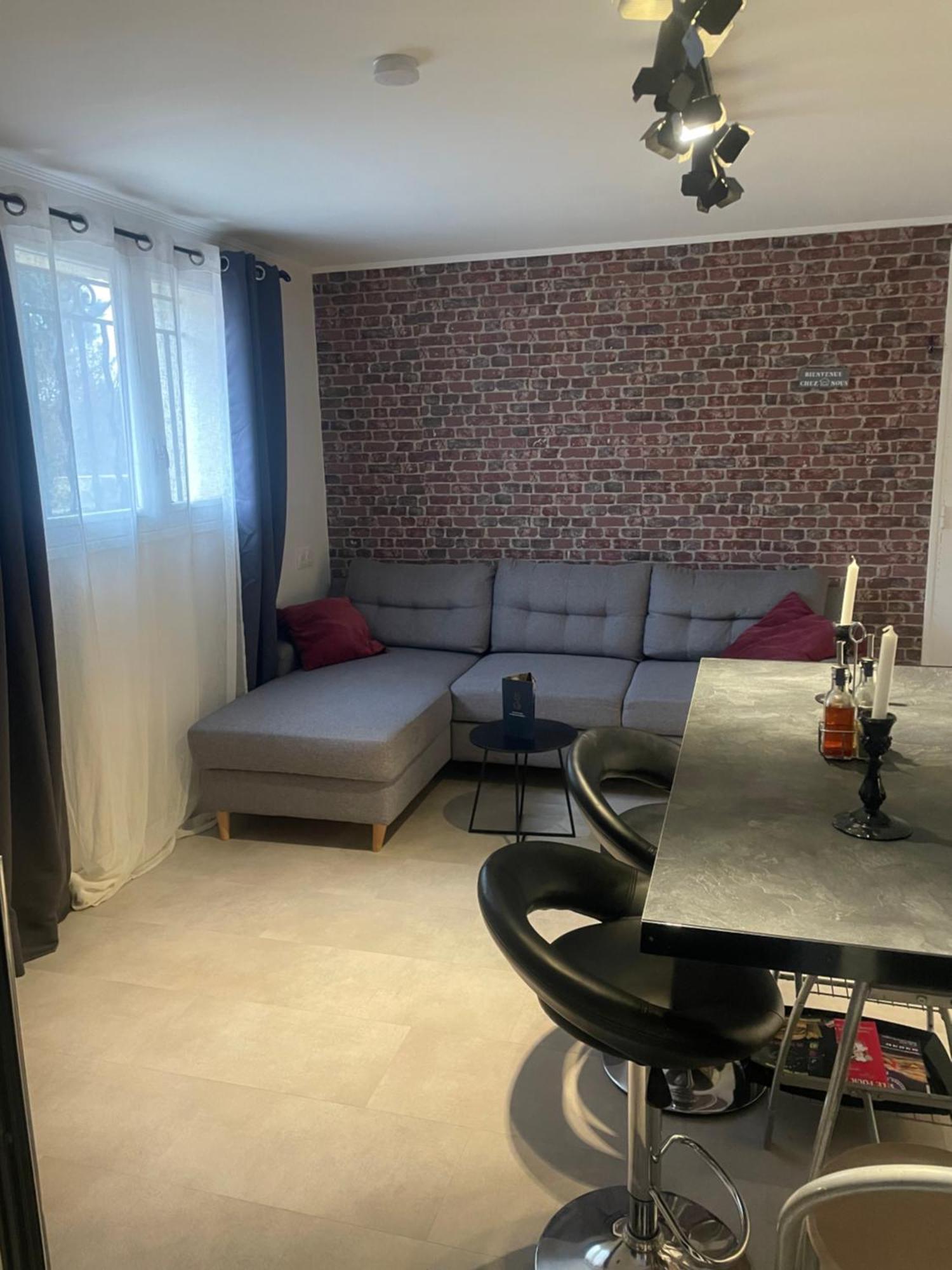 Apartment Flat Caumont-sur-Durance